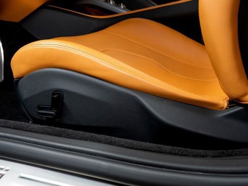 Used 2019 Ferrari Portofino image 24