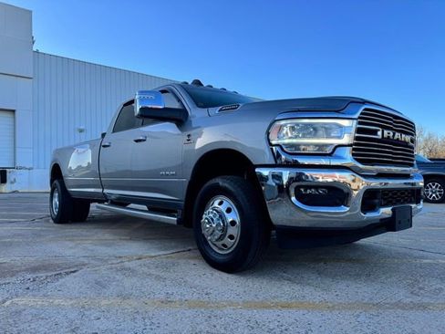Used 2024 RAM 3500 Laramie image 16
