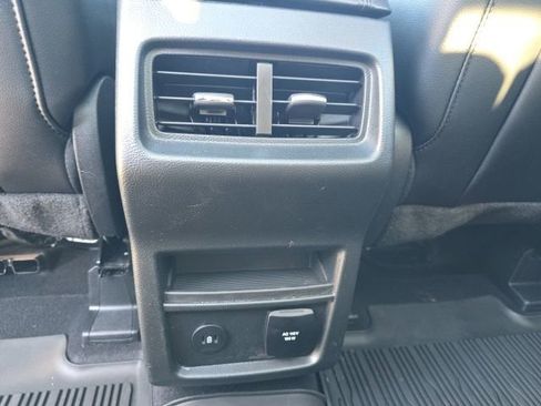 Used 2023 Ford Edge SEL w/ Convenience Package image 22