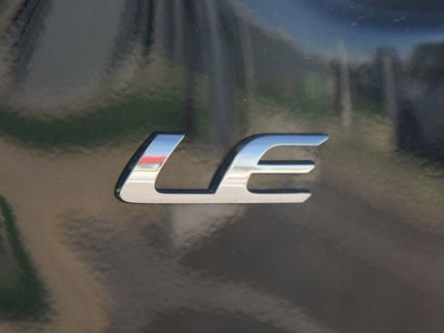 Used 2024 Toyota Corolla LE image 17