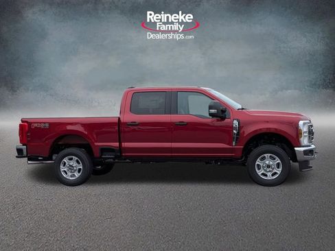 New 2026 Ford F350 XLT w/ FX4 Off-Road Package AWD/4WD image 4