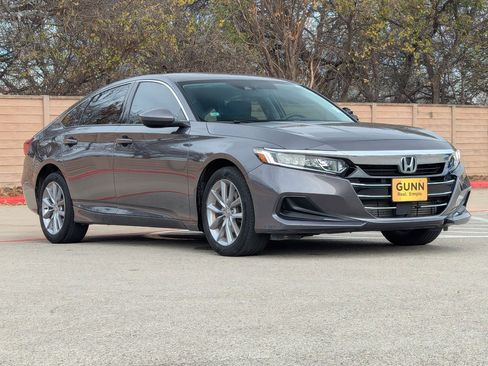 Used 2022 Honda Accord LX image 2