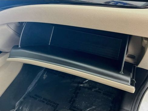 Used 2022 Honda Pilot Touring image 31