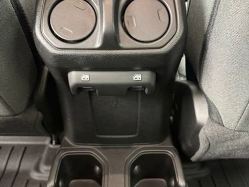 Used 2025 Jeep Gladiator Sport AWD/4WD image 61