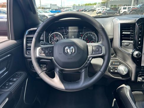 Used 2023 RAM 1500 Laramie AWD/4WD image 10