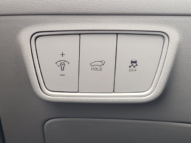 Used 2023 Hyundai Tucson Limited w/ Winter Package FWD image 20