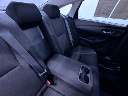 Used 2025 Honda Accord SE image 35
