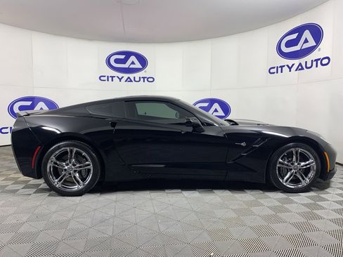 Used 2016 Chevrolet Corvette Stingray Coupe image 2