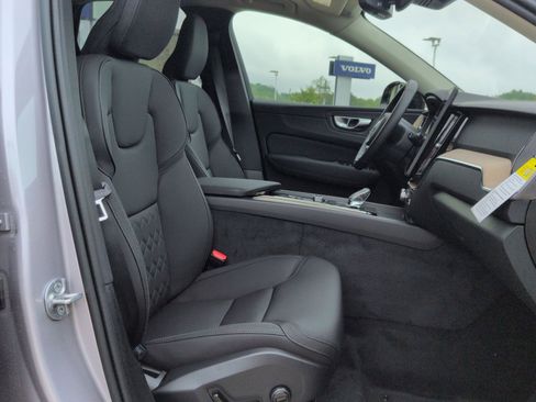 New 2026 Volvo XC60 B5 Plus w/ Protection Package Premier image 27