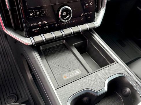 New 2026 GMC Acadia Elevation w/ Black Edition FWD image 19