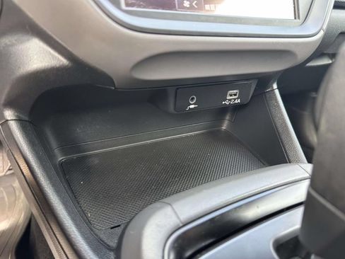 Used 2024 Subaru Crosstrek 2.0i AWD/4WD image 22
