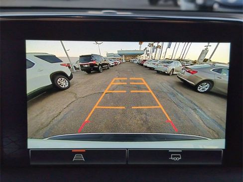 Certified 2023 GMC Yukon XL SLT image 14