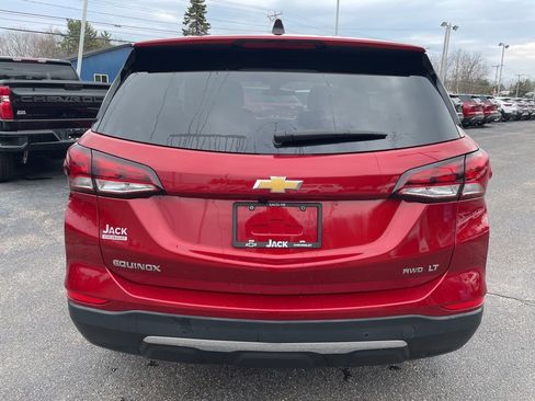Used 2024 Chevrolet Equinox LT image 6