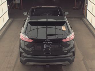 Used 2024 Ford Edge SEL w/ Convenience Package AWD/4WD image 6