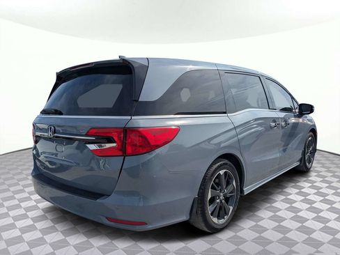 Used 2024 Honda Odyssey Elite image 3