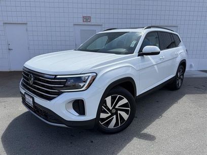 Certified 2025 Volkswagen Atlas SE