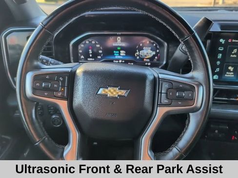 Used 2024 Chevrolet Silverado 2500 LTZ w/ LTZ Convenience Package image 10