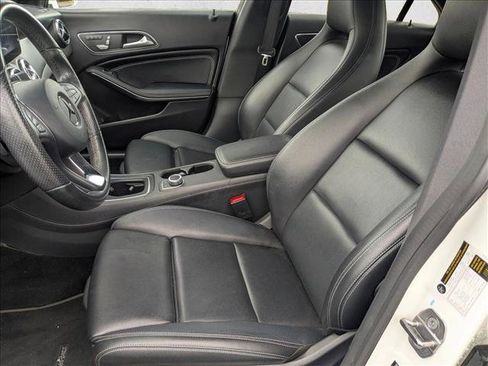 Used 2019 Mercedes-Benz CLA 250 image 16