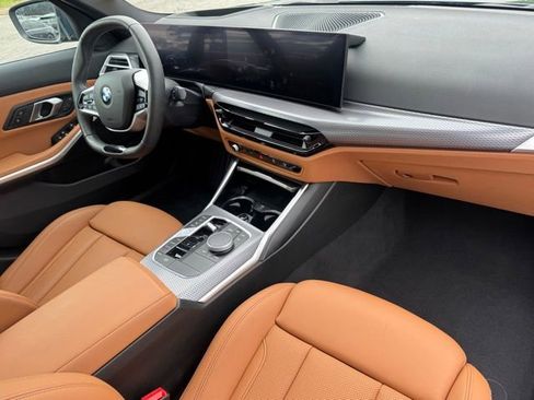Certified 2025 BMW 330i xDrive Sedan w/ Premium Package AWD/4WD image 30