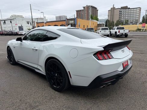 Used 2024 Ford Mustang GT Premium RWD image 5