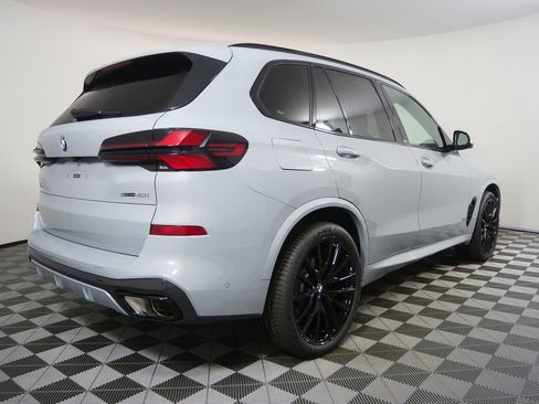 Used 2026 BMW X5 sDrive40i RWD image 3