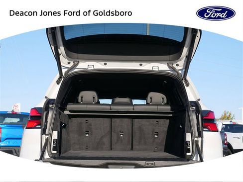 Used 2024 BMW X5 xDrive40i image 14