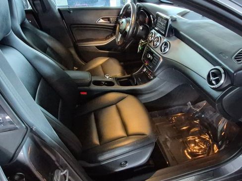 Used 2014 Mercedes-Benz CLA 250 image 20