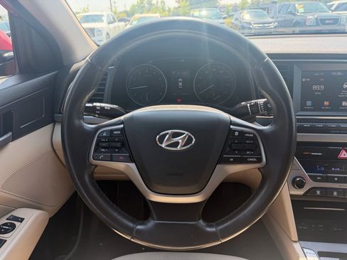 Used 2017 Hyundai Elantra SE w/ SE A/T Tech Package 03 FWD image 19