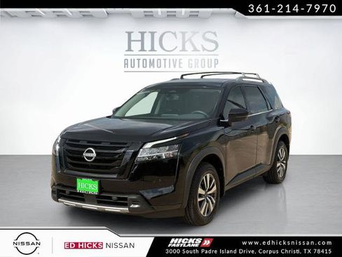 Certified 2024 Nissan Pathfinder SL w/ Black Appearance Package FWD image 1