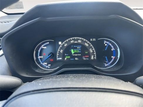 Used 2024 Toyota RAV4 LE image 17