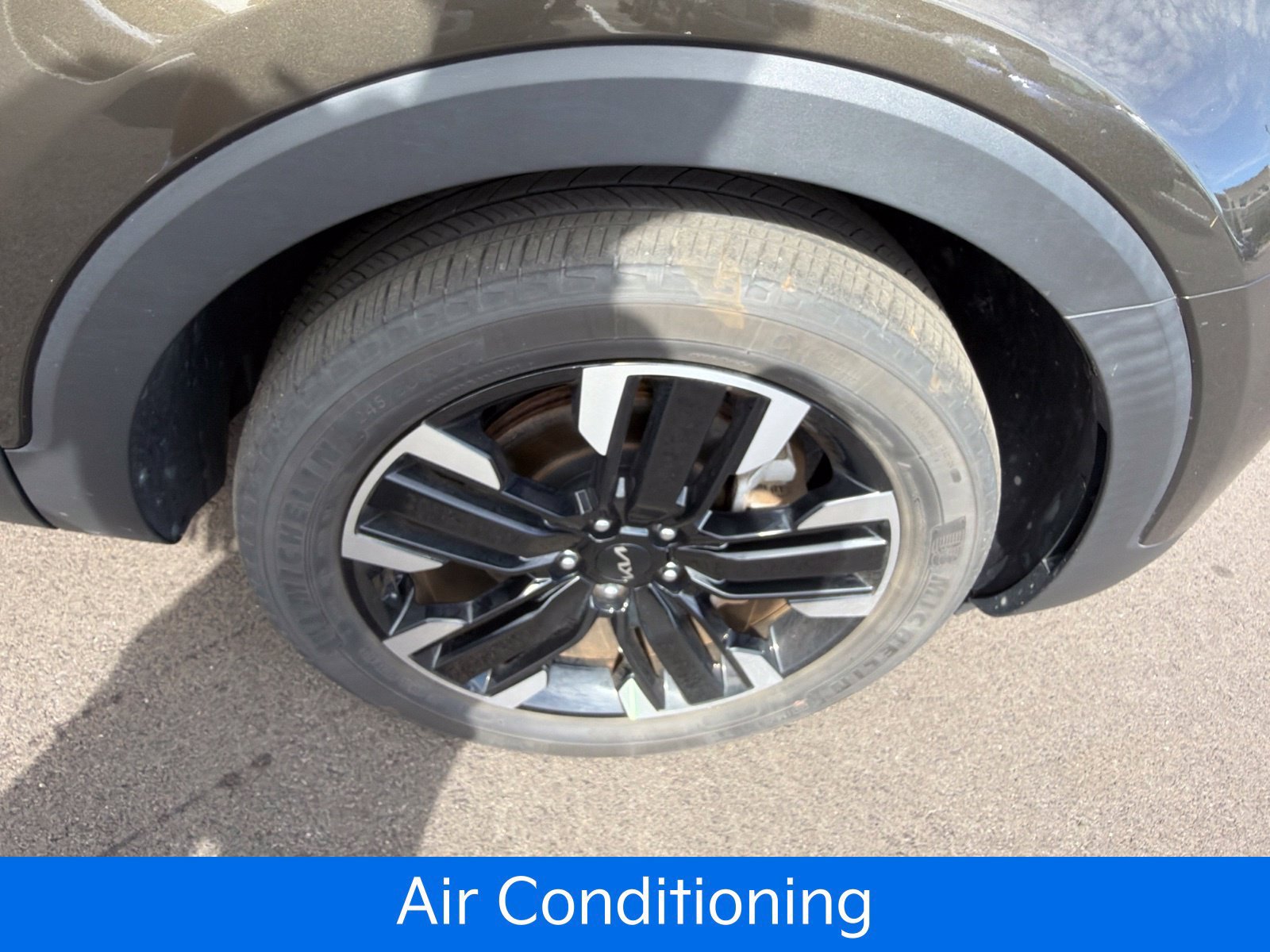 Certified 2024 Kia Telluride SX Prestige AWD/4WD image 33