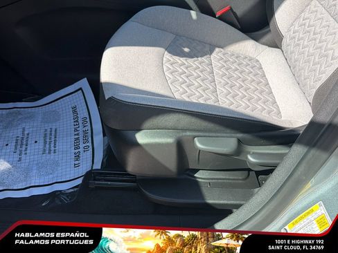 Used 2024 Chevrolet Equinox LS FWD image 12