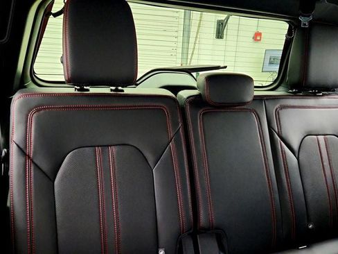Used 2023 Ford Expedition Limited AWD/4WD image 21
