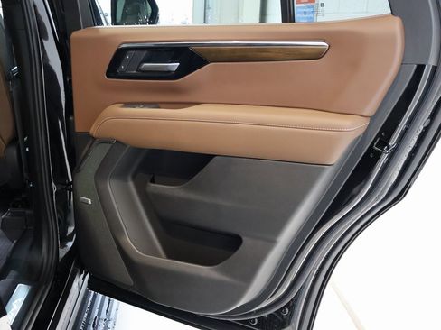 New 2026 Chevrolet Tahoe High Country image 43