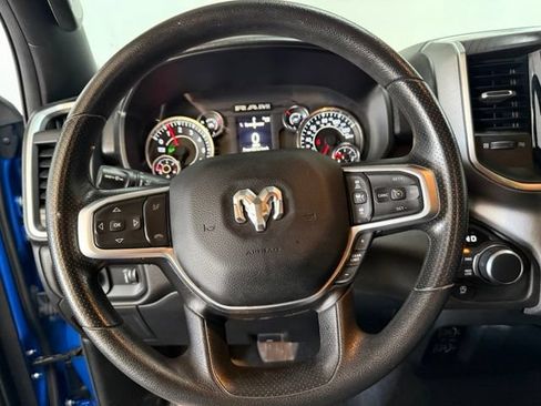 Used 2025 RAM 1500 Big Horn AWD/4WD image 18