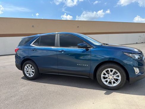 Used 2021 Chevrolet Equinox LT FWD image 10