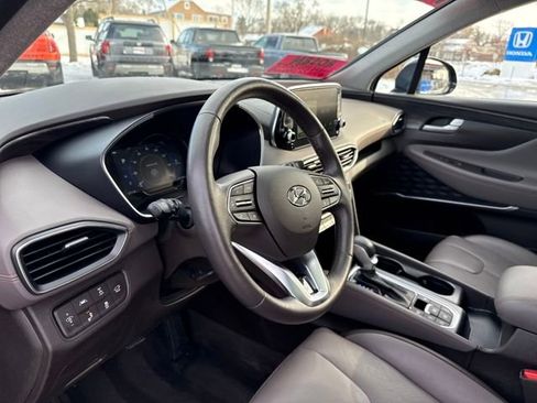 Used 2019 Hyundai Santa Fe AWD image 15
