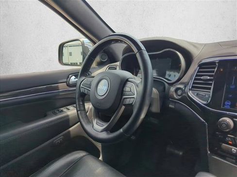 Used 2021 Jeep Grand Cherokee Overland image 29