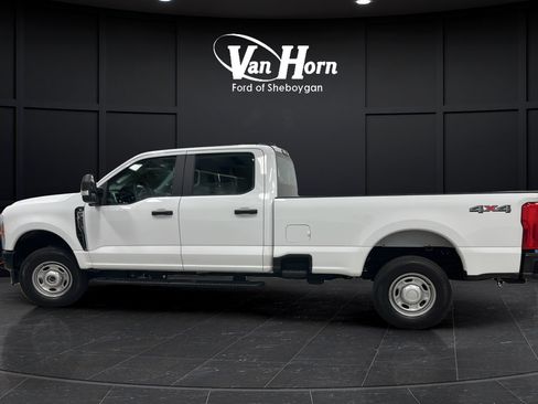 Used 2023 Ford F350 XL AWD/4WD image 4