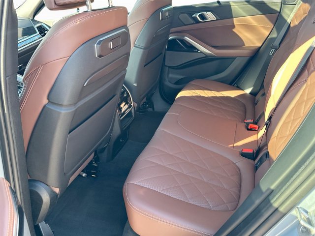 Used 2026 BMW X6 xDrive40i AWD/4WD image 30
