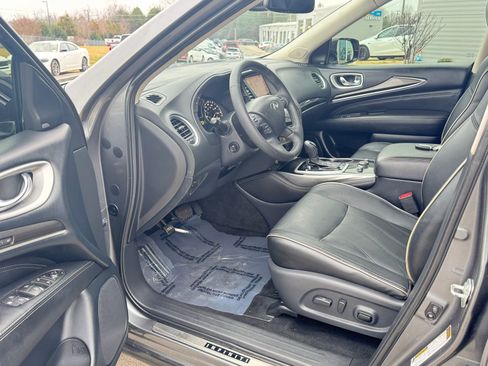 Used 2020 INFINITI QX60 Luxe w/ Essential Package image 14