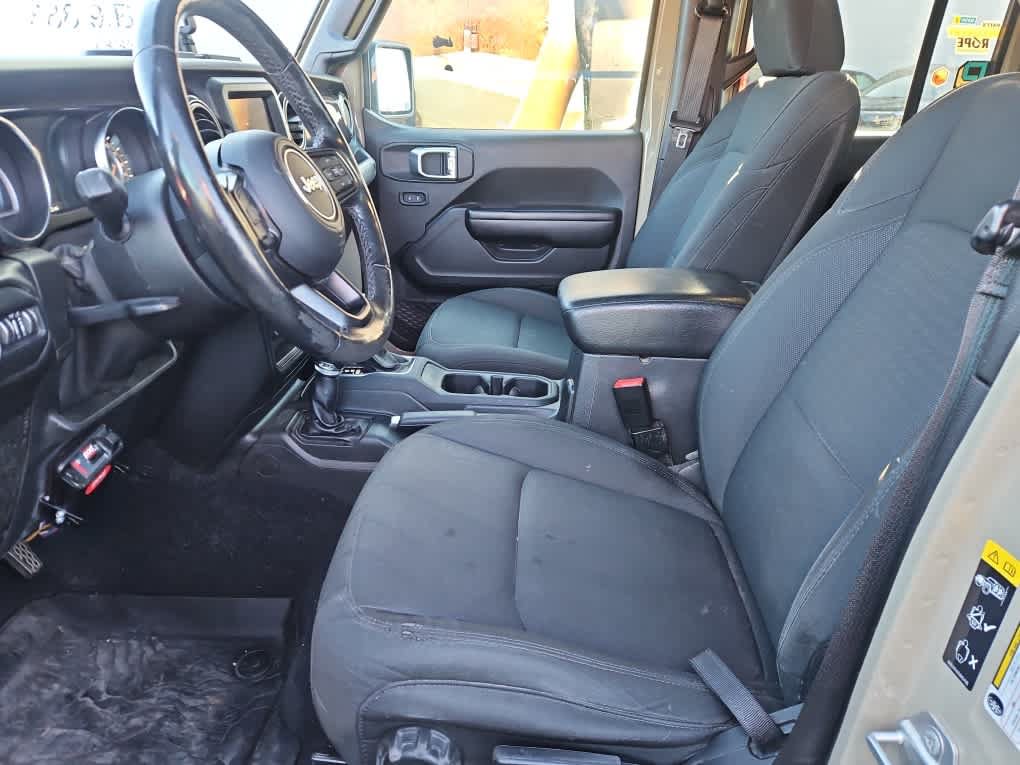 Used 2020 Jeep Gladiator Sport AWD/4WD image 6