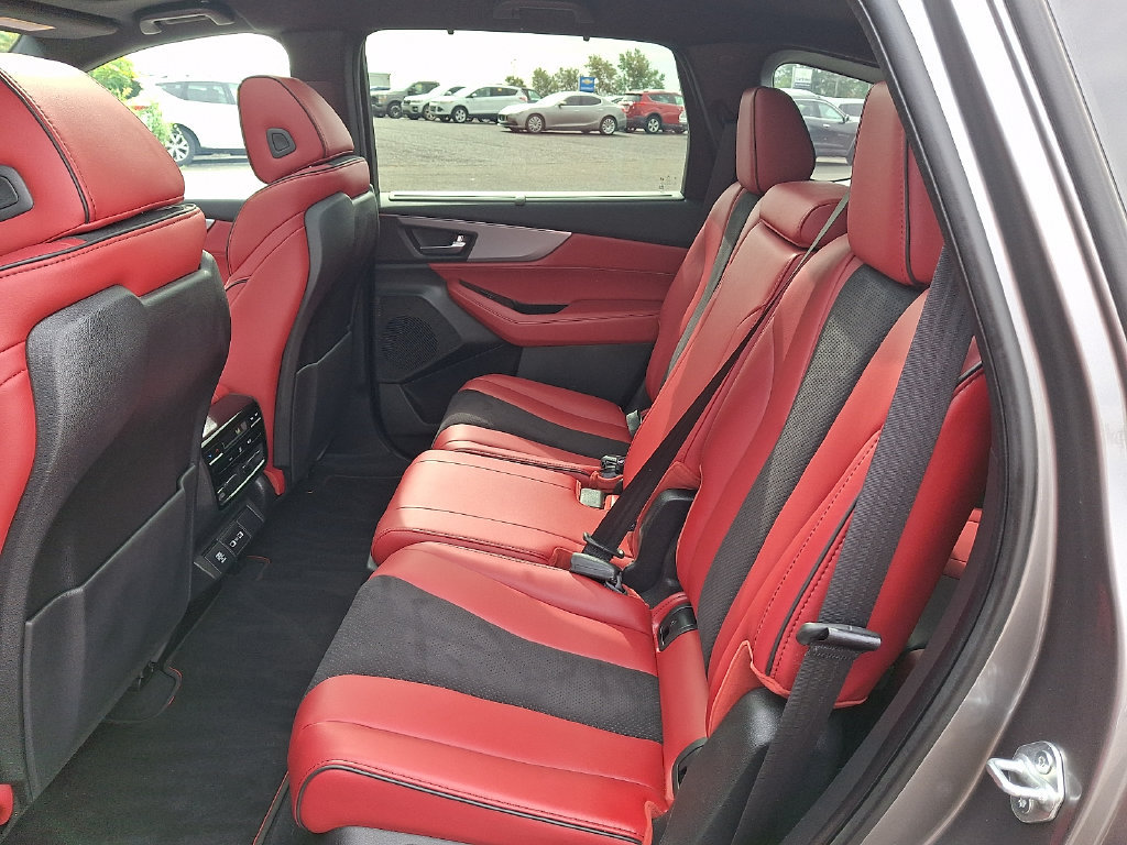 Used 2022 Acura MDX Type S AWD/4WD image 12