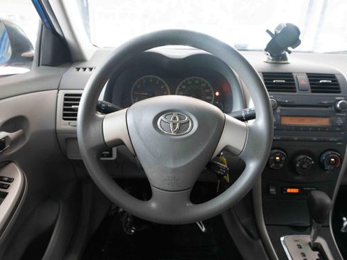 Used 2010 Toyota Corolla LE FWD image 21