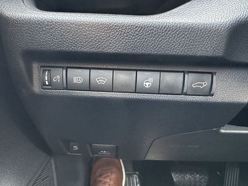 Certified 2023 Toyota RAV4 XLE Premium image 20