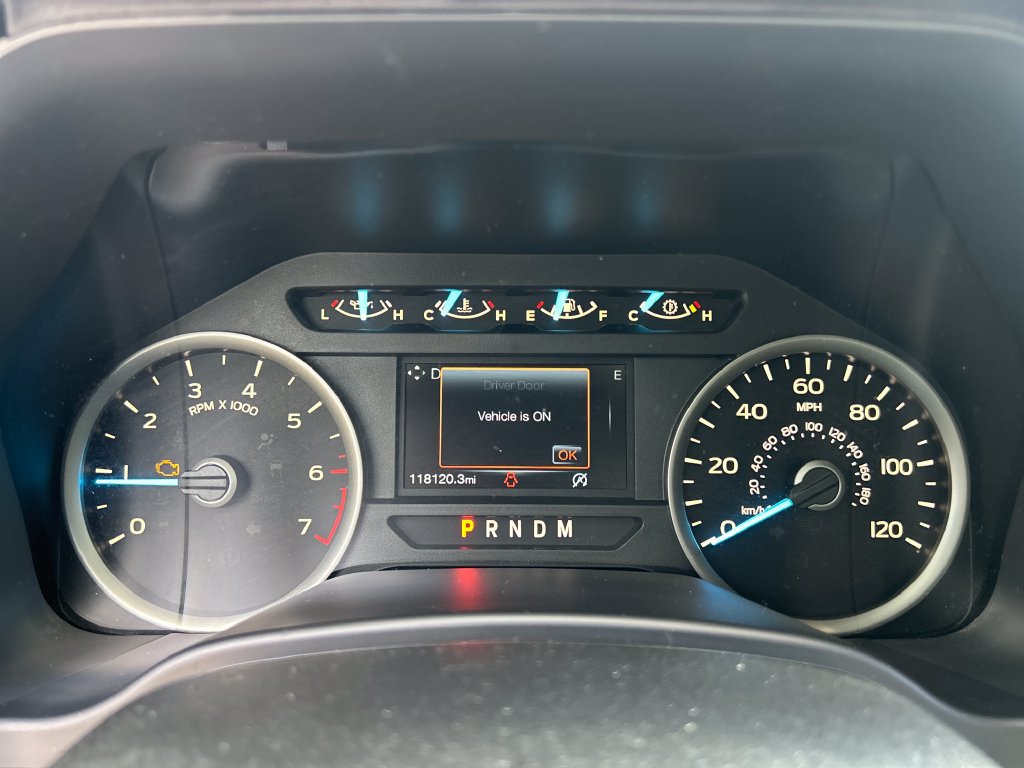 Used 2018 Ford F150 XLT w/ Equipment Group 302A Luxury AWD/4WD image 16