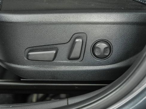 Used 2021 Kia Seltos EX image 38