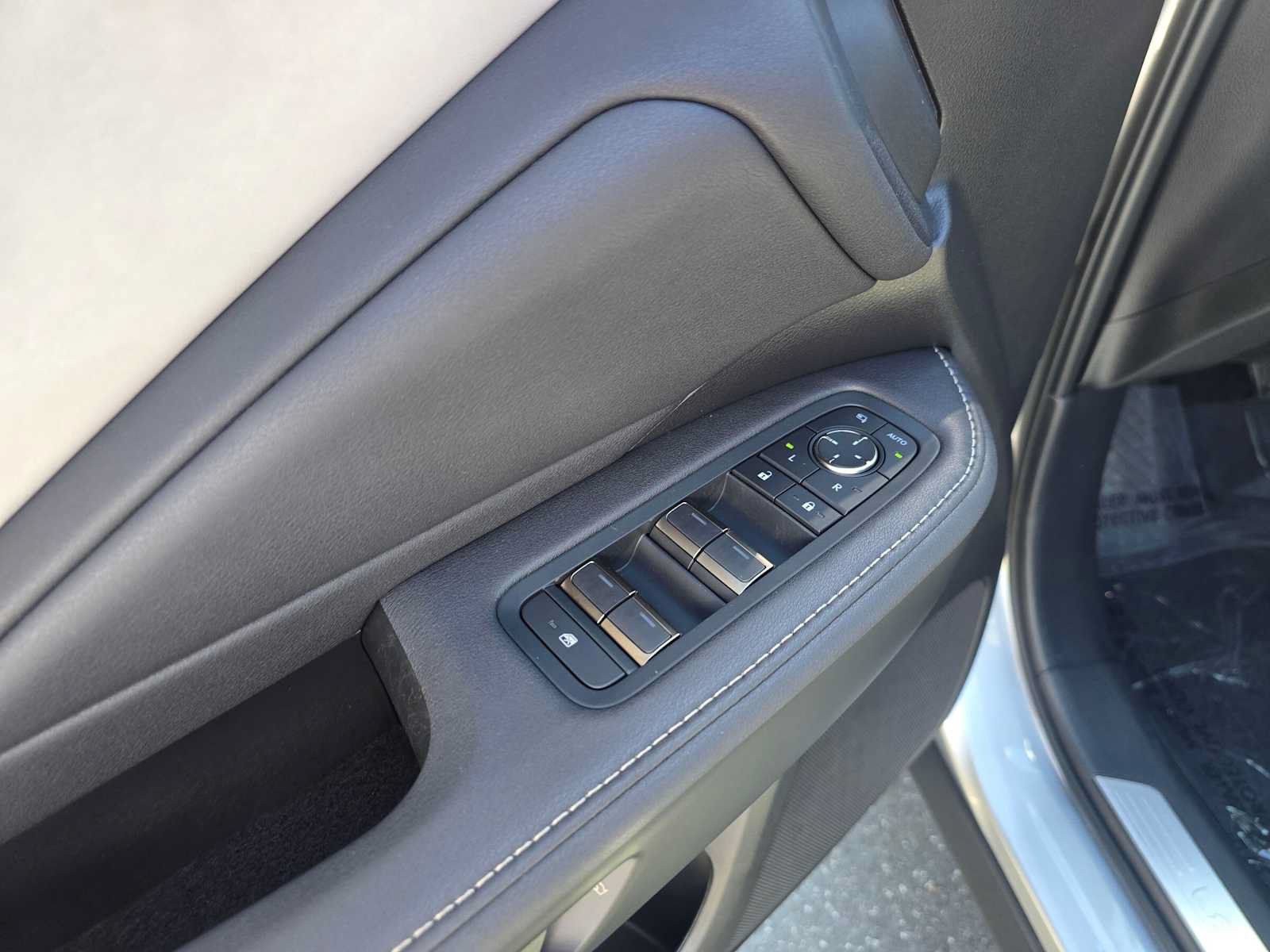 Certified 2025 Lexus TX 350 FWD w/ Technology Package image 22