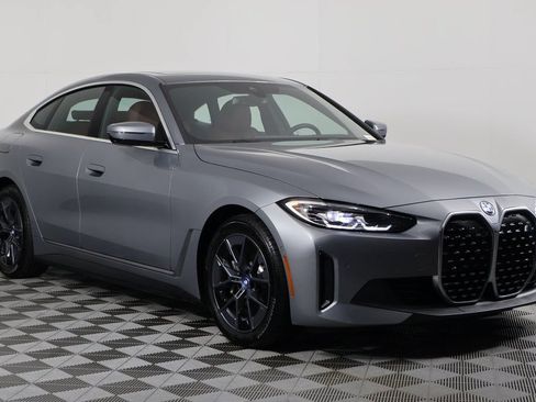 Used 2024 BMW i4 eDrive40 w/ Premium Package RWD image 3