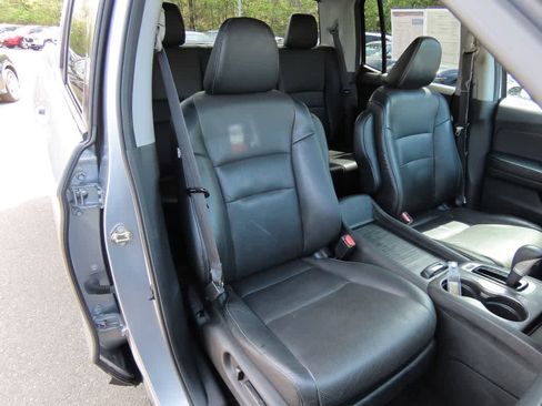 Used 2017 Honda Ridgeline RTL-T image 18